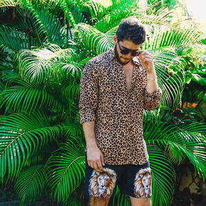 Kenny Flowers M Leopard Print Button Front Shirt Long Sleeve